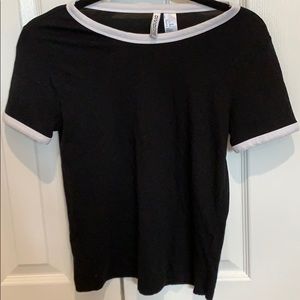 H&M black t shirt with white detail
